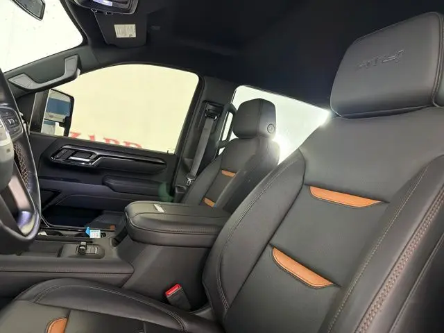 2025 GMC Sierra Hd - $72,000