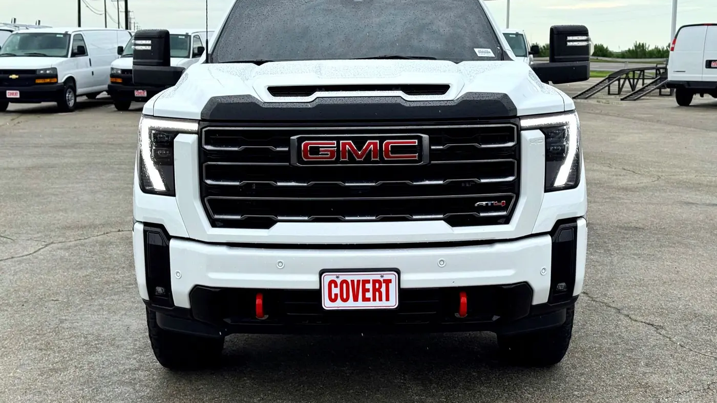 2025 GMC Sierra 2500HD AT4