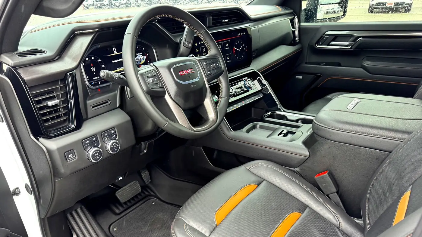 2025 GMC Sierra 2500HD AT4