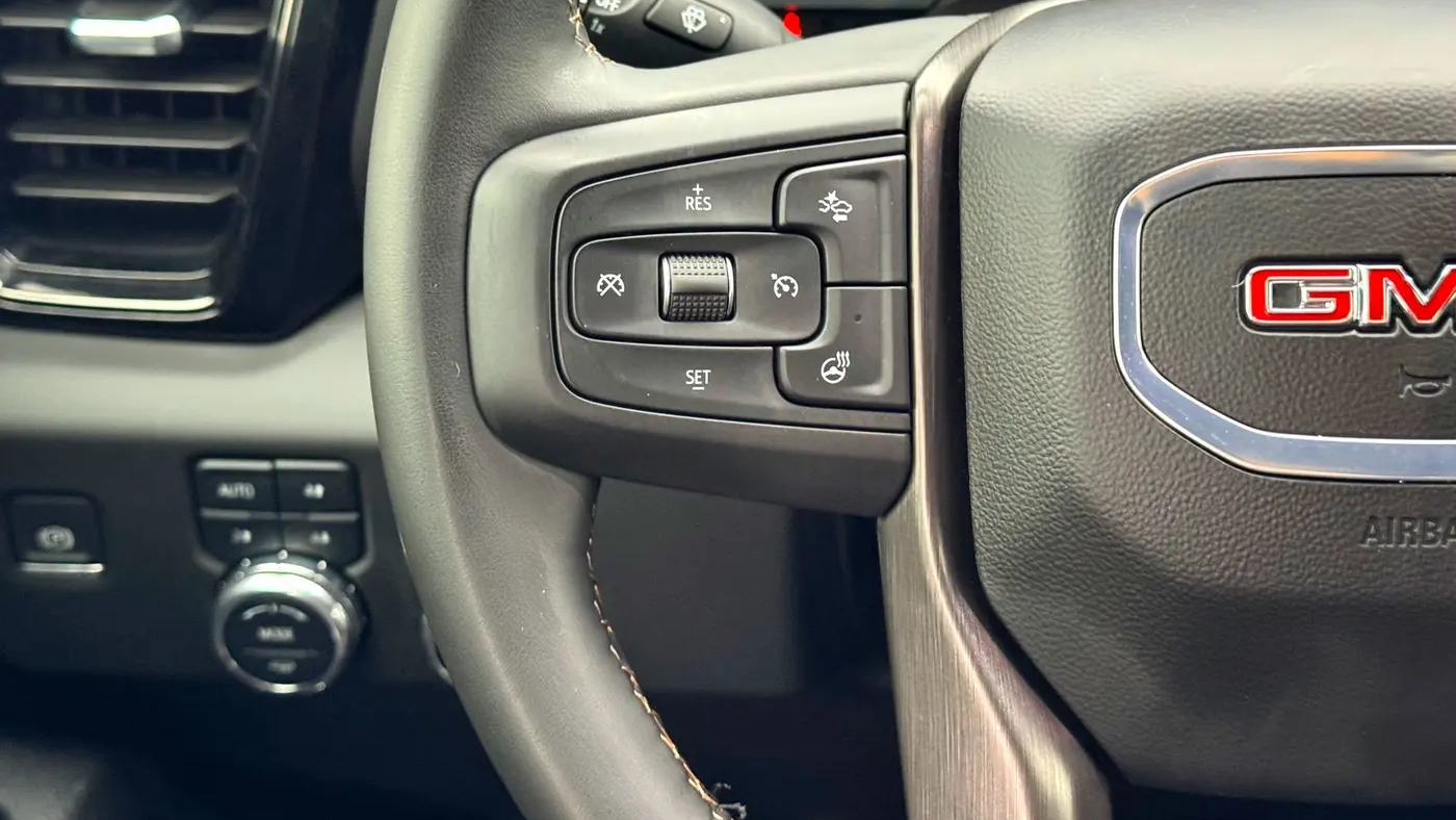 2025 GMC Sierra 2500HD AT4