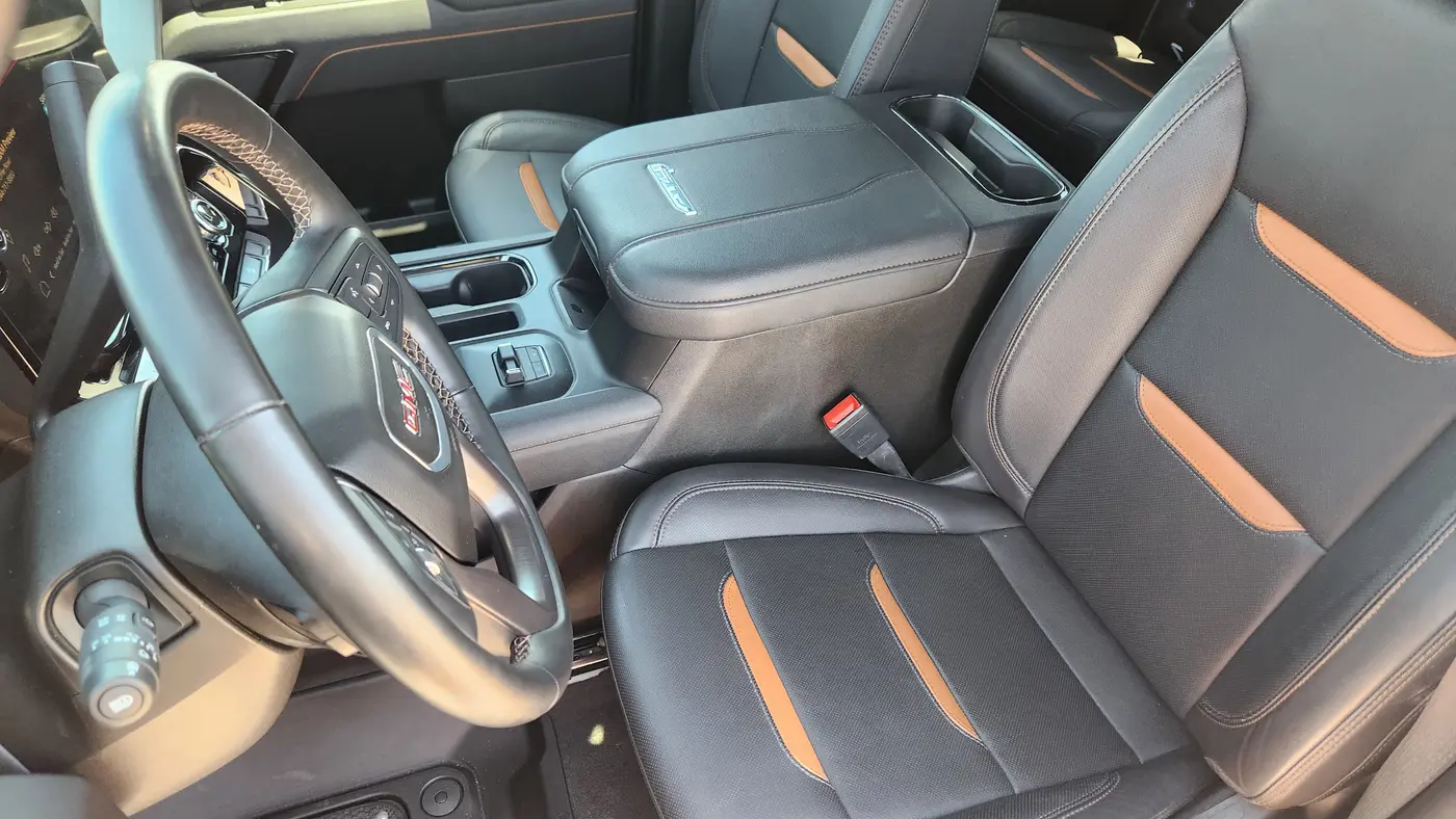 2025 GMC Sierra 2500HD AT4