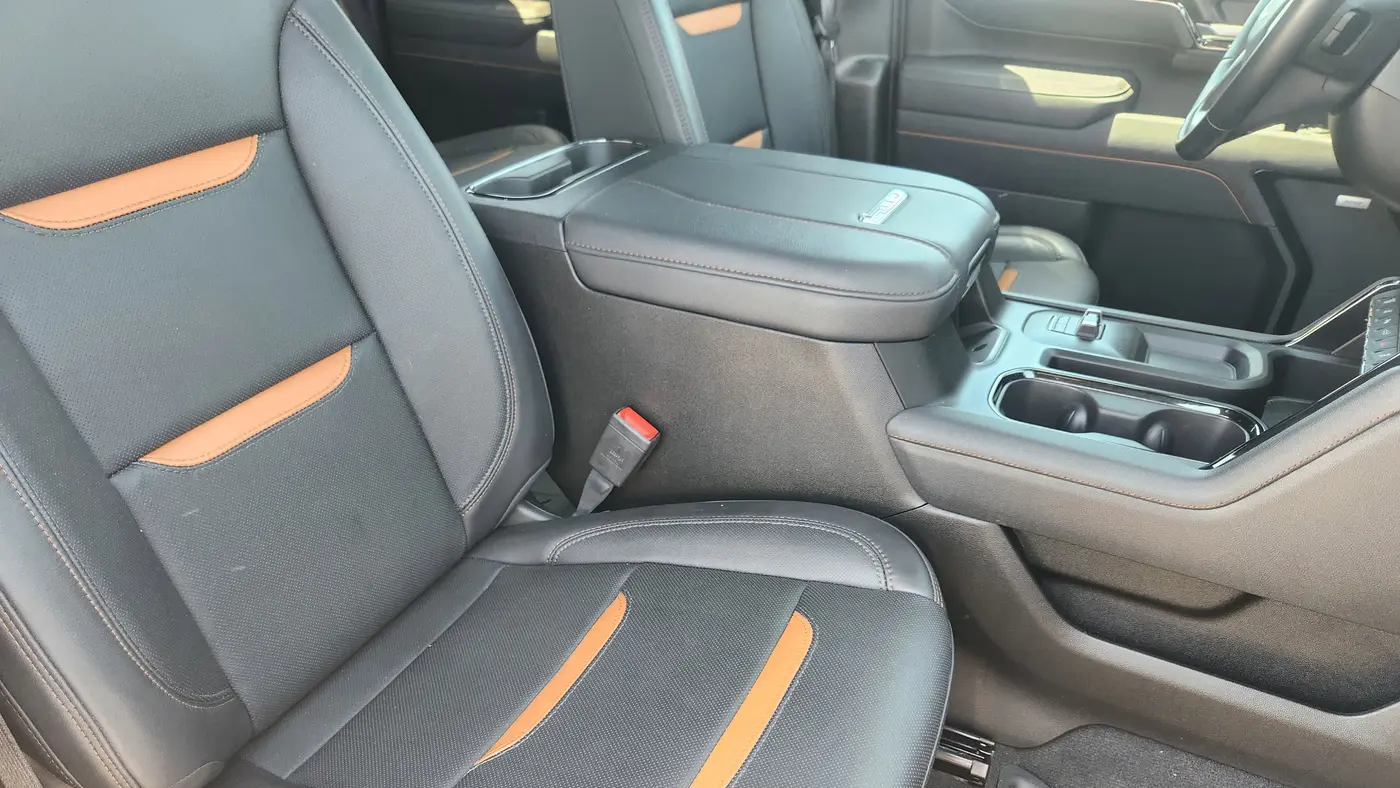 2025 GMC Sierra 2500HD AT4