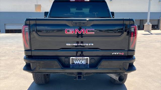 2025 GMC Sierra 2500HD AT4