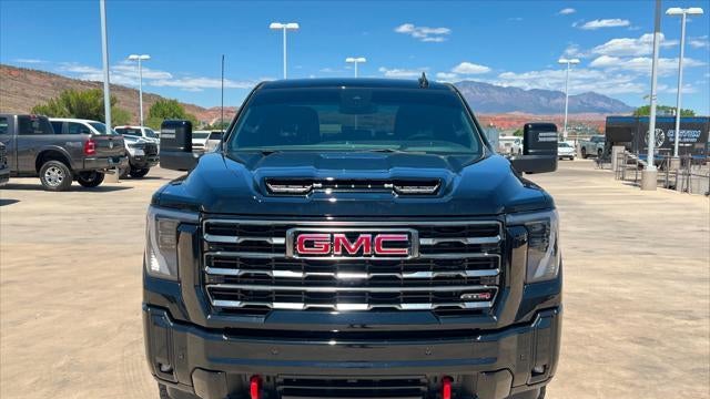 2025 GMC Sierra 2500HD AT4