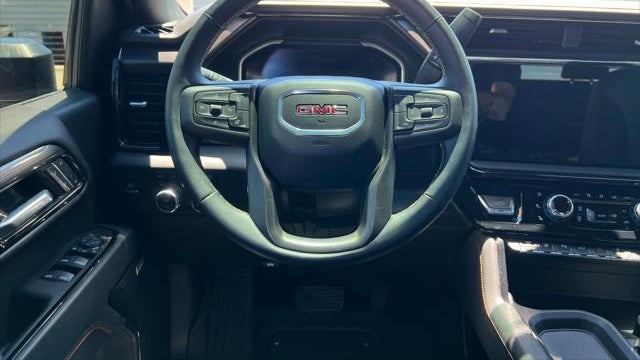 2025 GMC Sierra 2500HD AT4