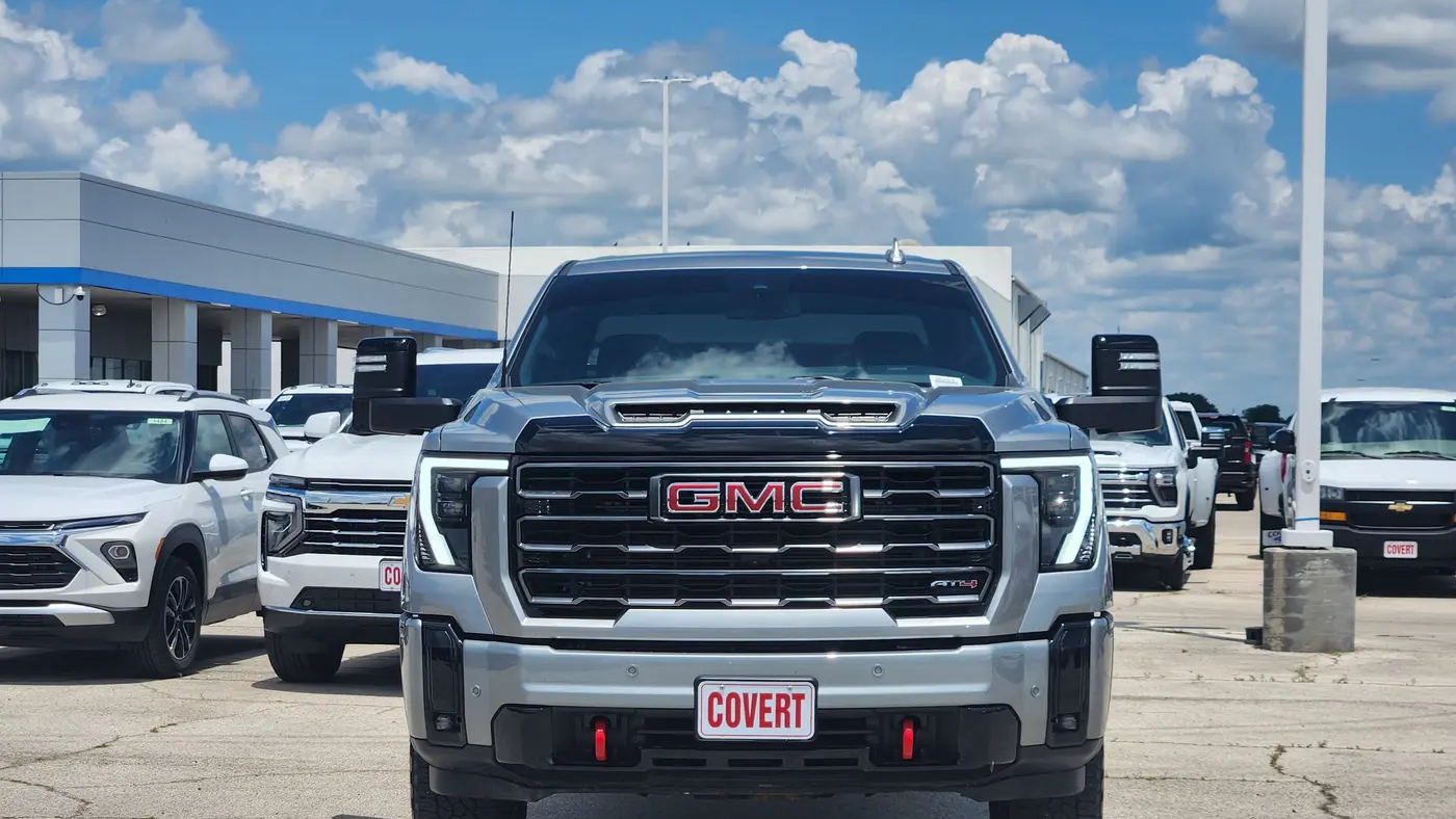 2025 GMC Sierra 2500HD AT4