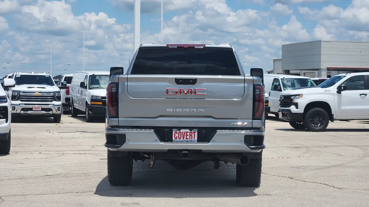 2025 GMC Sierra 2500HD AT4