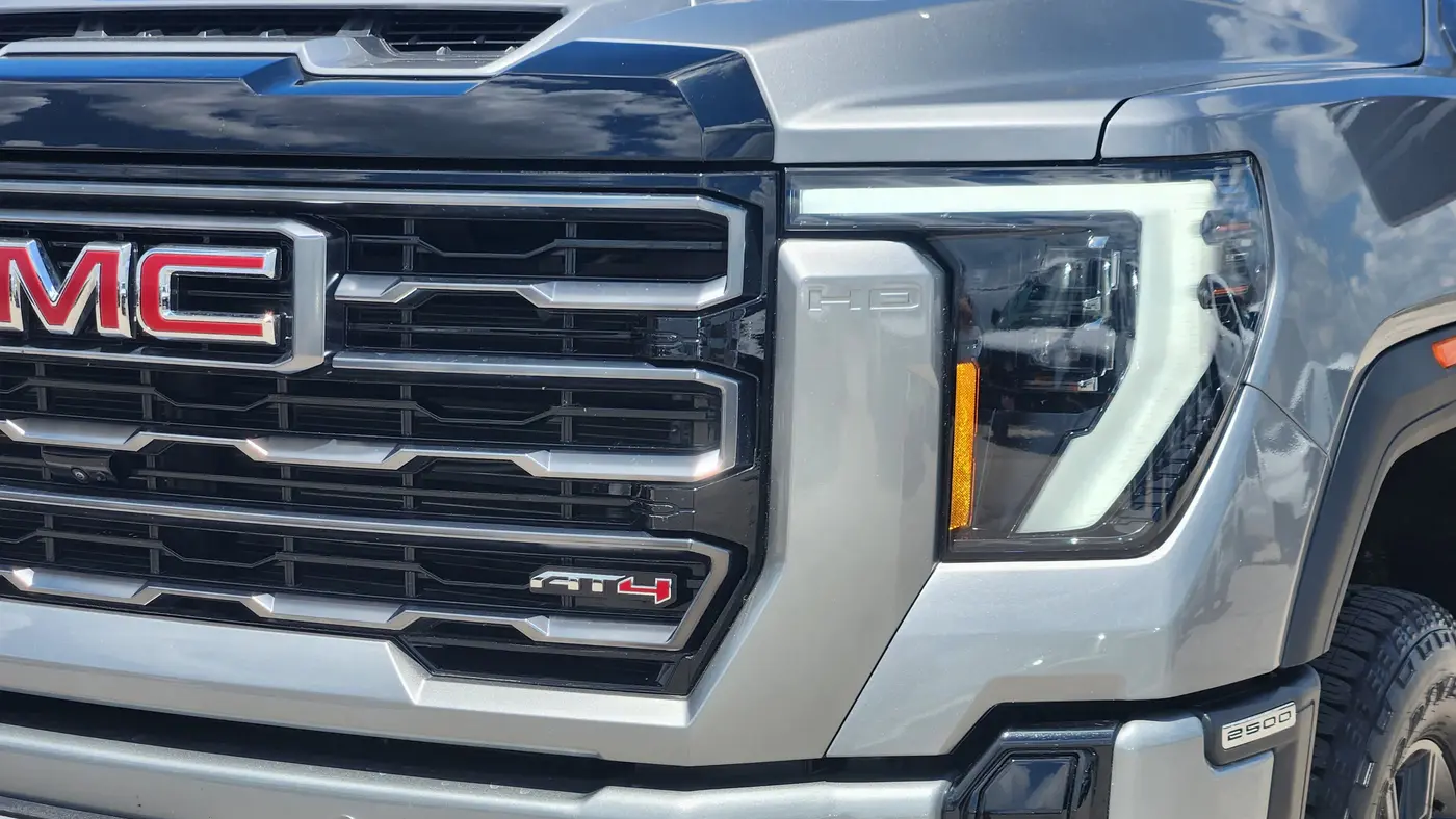 2025 GMC Sierra 2500HD AT4