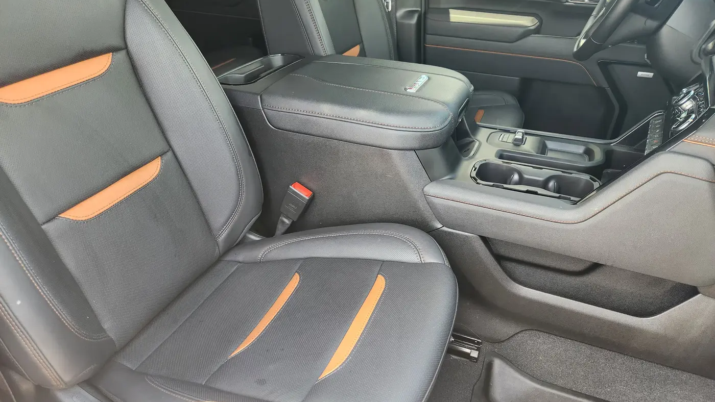 2025 GMC Sierra 2500HD AT4