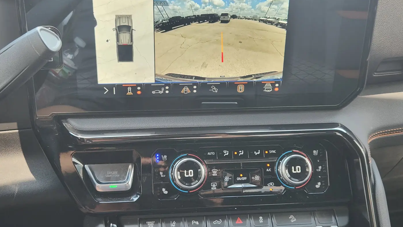 2025 GMC Sierra 2500HD AT4