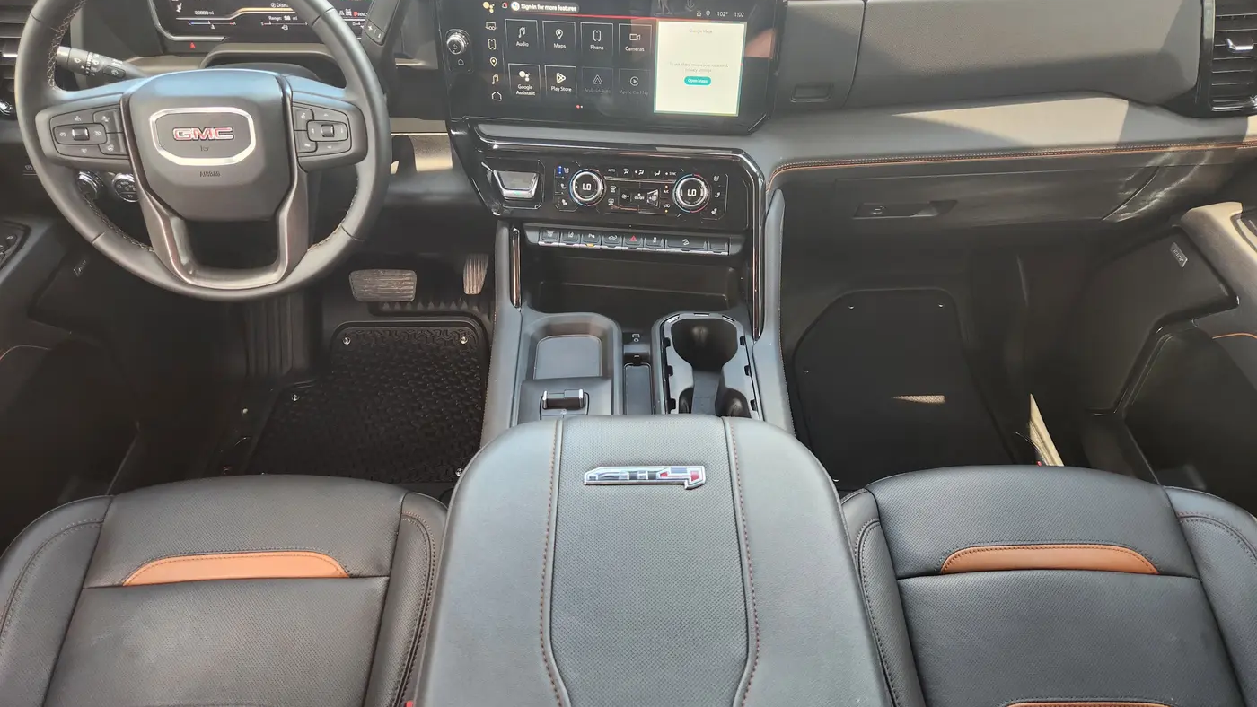 2025 GMC Sierra 2500HD AT4