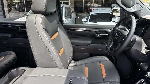 2026 GMC Sierra 2500HD AT4