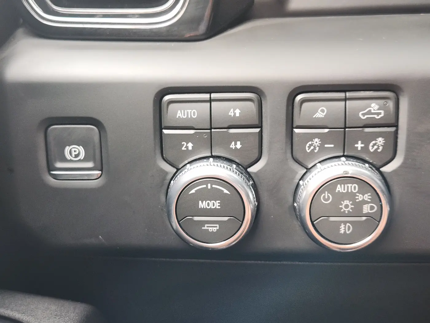2026 GMC Sierra Hd - $75,923