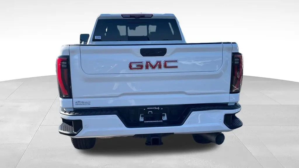 2025 GMC Sierra 2500HD AT4