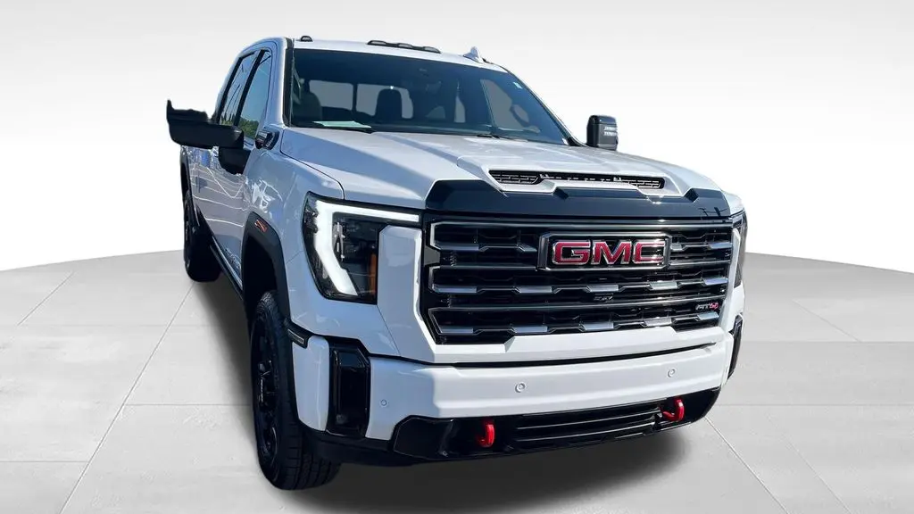 2025 GMC Sierra 2500HD AT4