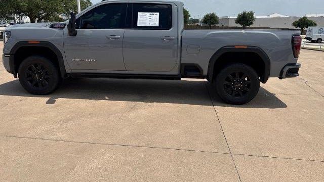 2025 GMC Sierra 2500HD AT4
