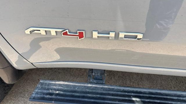 2025 GMC Sierra 2500HD AT4
