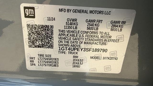 2025 GMC Sierra 2500HD AT4