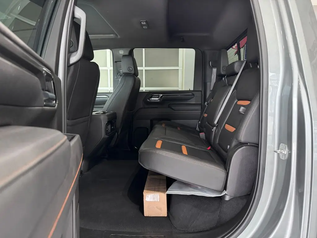 2025 GMC Sierra Hd - $65,987