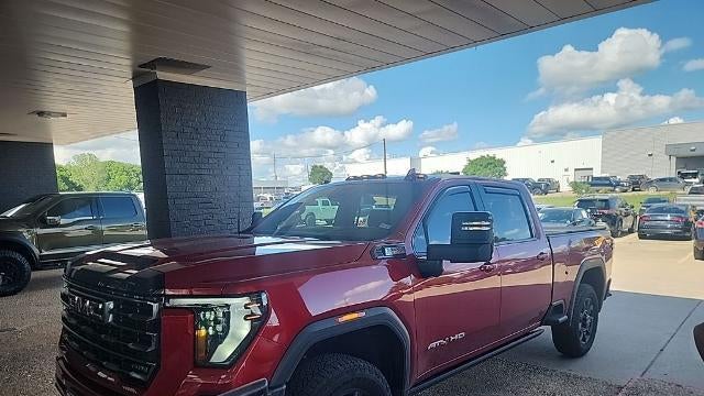 2025 GMC Sierra 2500HD AT4