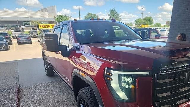 2025 GMC Sierra 2500HD AT4