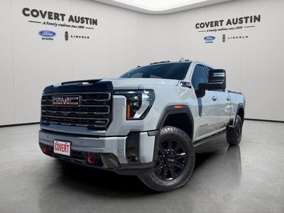 2025 GMC Sierra 2500HD 4X4 AT4 4DR Crew Cab SB