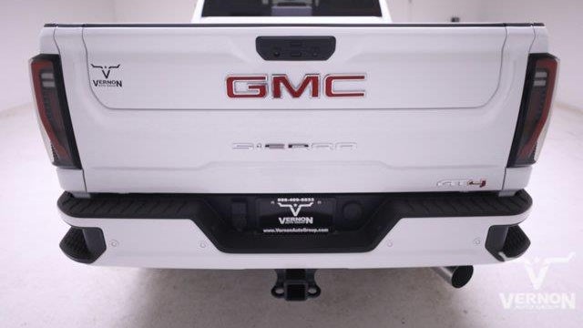2026 GMC Sierra 2500HD AT4