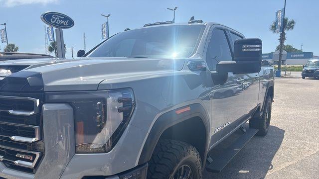 2025 GMC Sierra 2500HD AT4