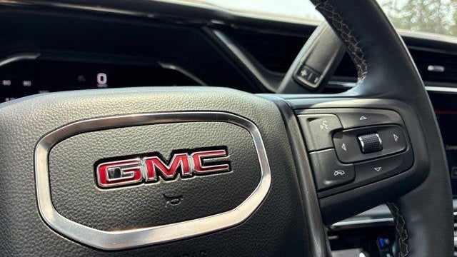 2025 GMC Sierra 2500HD AT4
