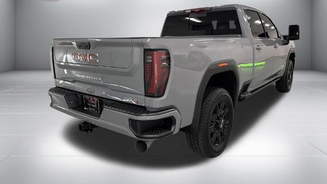 2025 GMC Sierra 2500HD AT4
