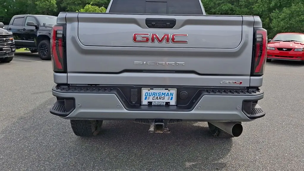 2025 GMC Sierra 2500HD AT4