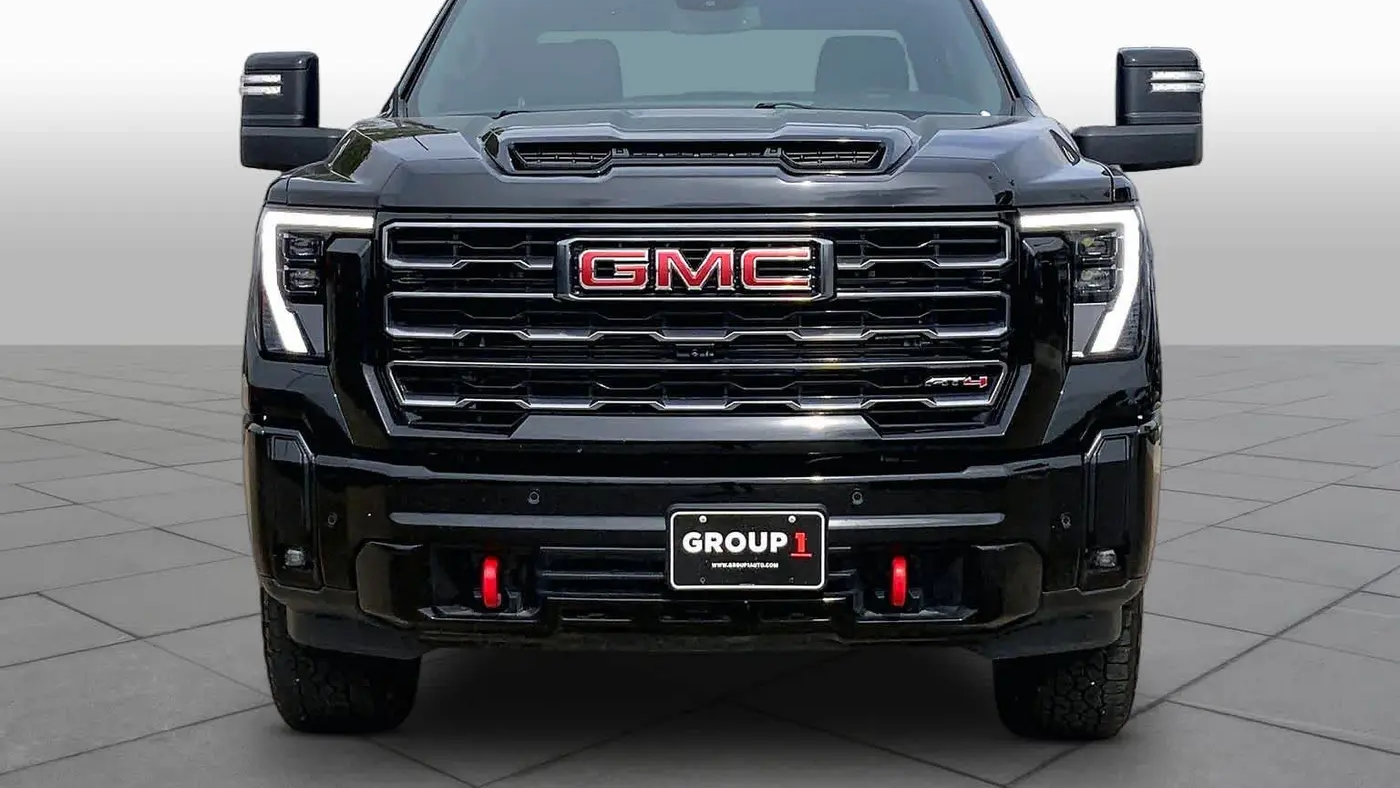 2025 GMC Sierra 2500HD AT4