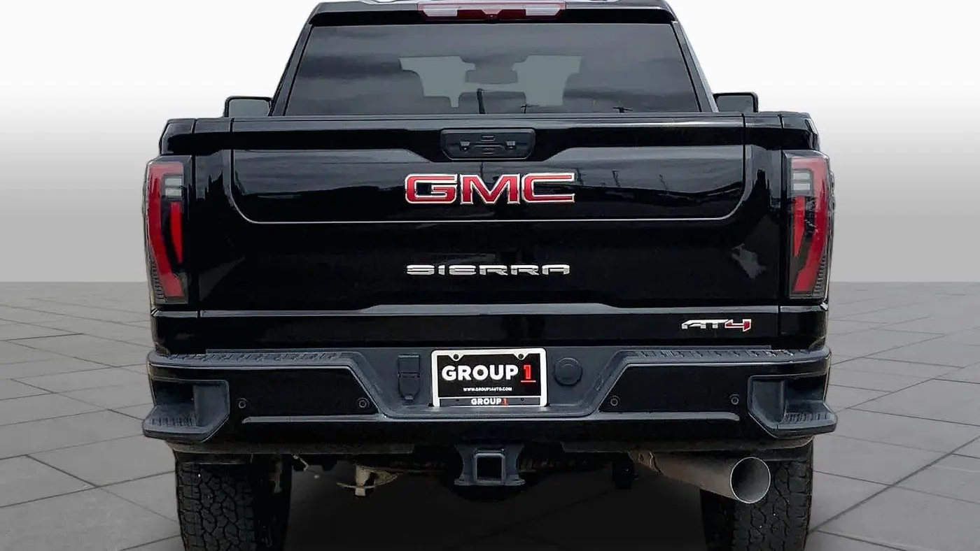 2025 GMC Sierra 2500HD AT4