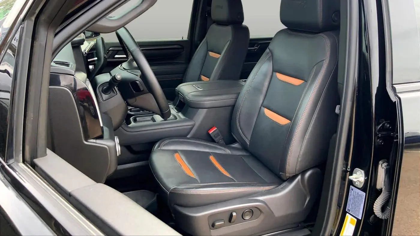 2025 GMC Sierra 2500HD AT4