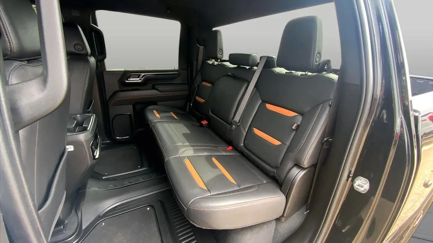 2025 GMC Sierra 2500HD AT4