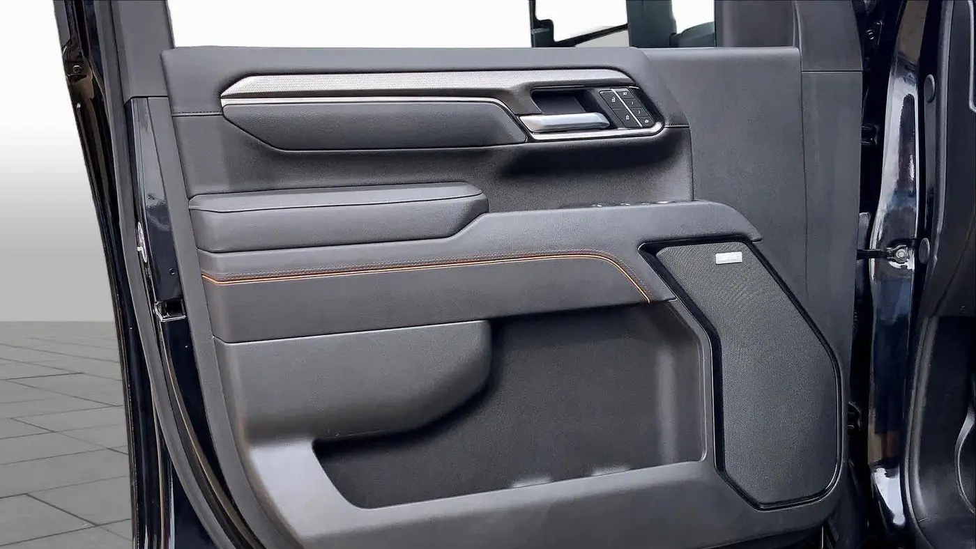 2025 GMC Sierra 2500HD AT4