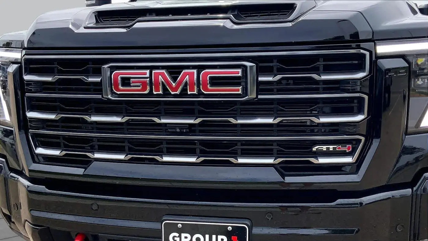 2025 GMC Sierra 2500HD AT4