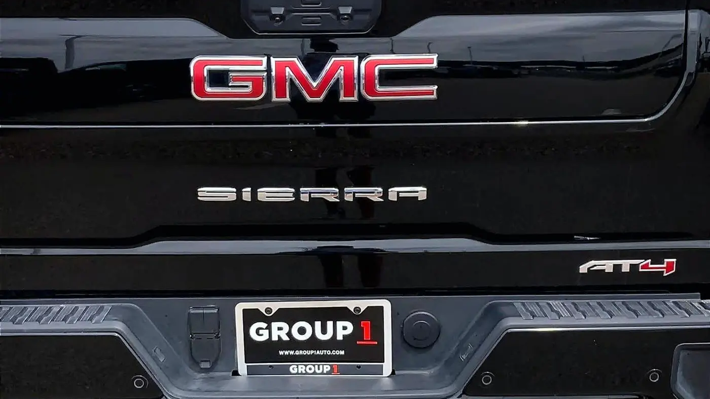 2025 GMC Sierra 2500HD AT4