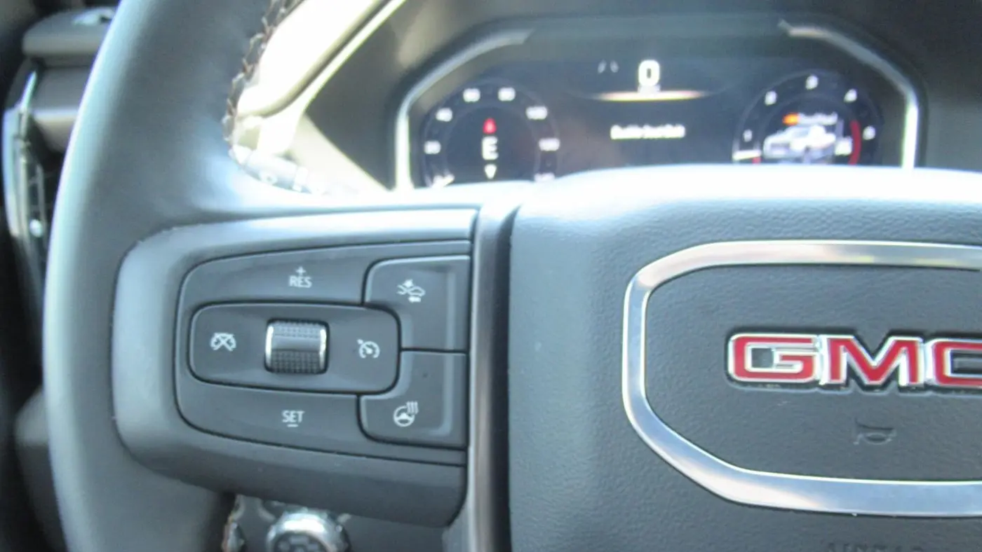 2025 GMC Sierra 2500HD AT4