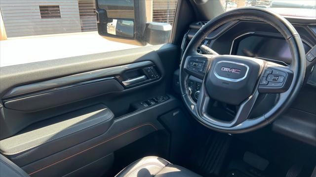 2025 GMC Sierra 2500HD AT4