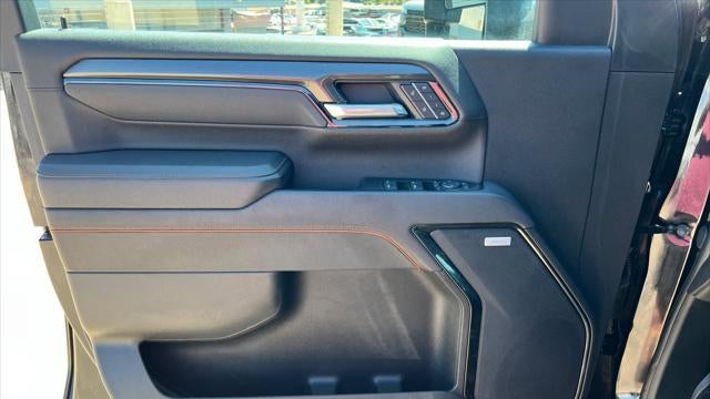 2025 GMC Sierra 2500HD AT4