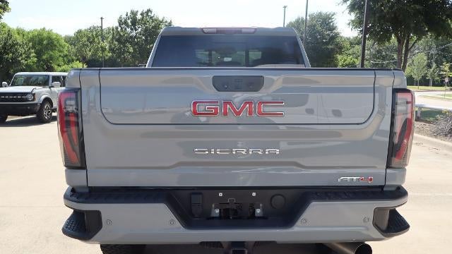 2025 GMC Sierra 2500HD AT4