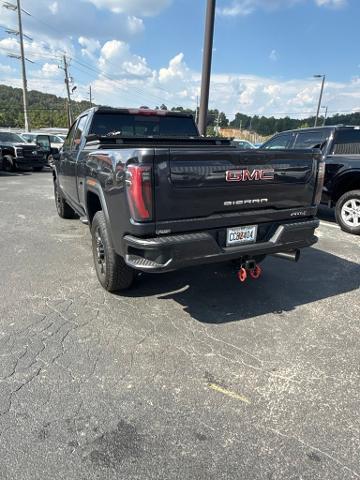 2025 GMC Sierra Hd - $73,400