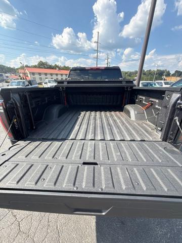 2025 GMC Sierra Hd - $73,400