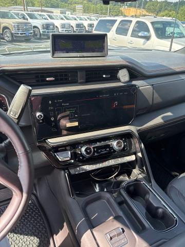 2025 GMC Sierra Hd - $73,400