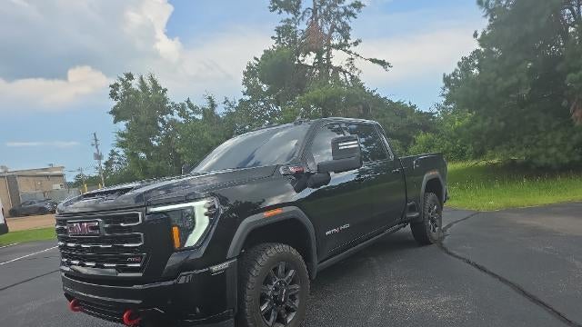 2025 GMC Sierra 2500HD AT4