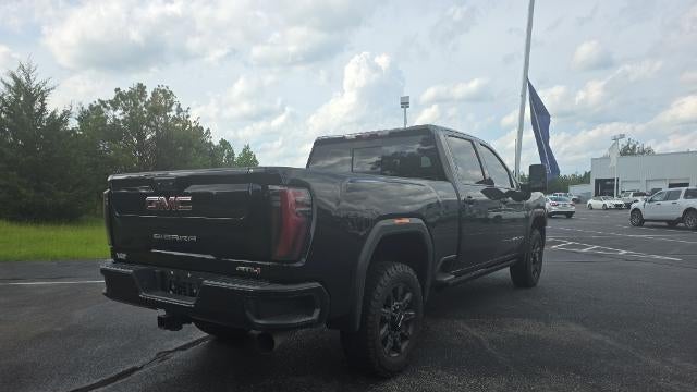 2025 GMC Sierra 2500HD AT4