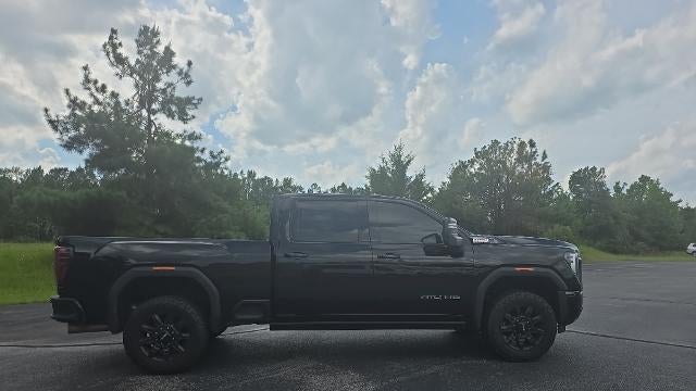 2025 GMC Sierra 2500HD AT4