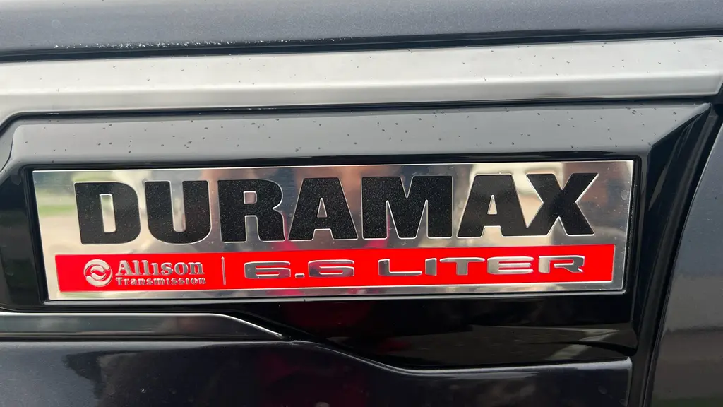 2025 GMC Sierra 2500HD AT4