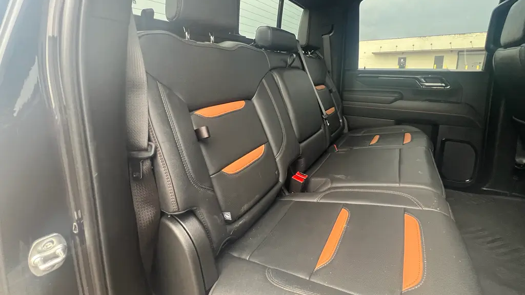 2025 GMC Sierra 2500HD AT4